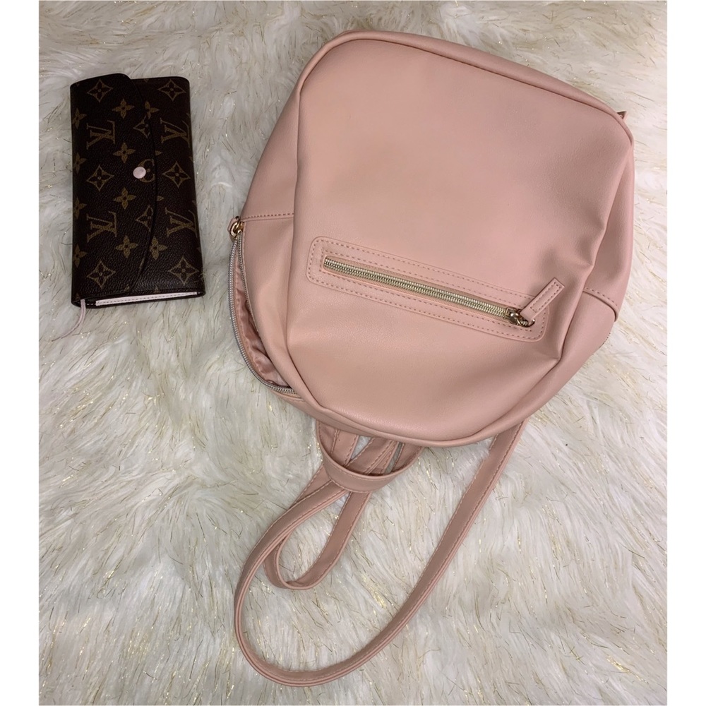 Baby Pink Vegan Leather Soft Mini Backpack Handbag - Picture 1 of 6